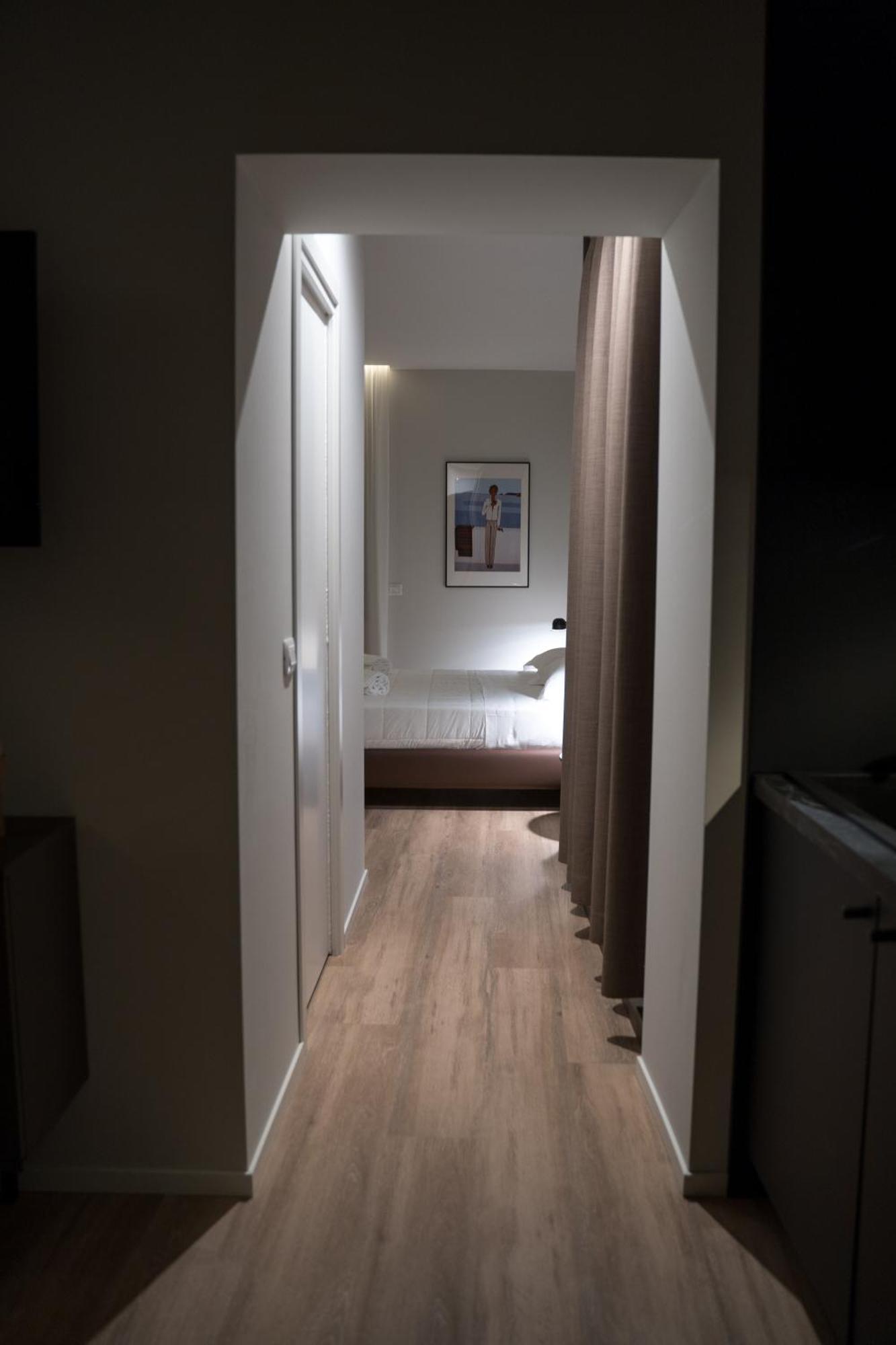 Palazzo Bellocchi - Suites & Apartments บรินดิซิ ห้อง รูปภาพ