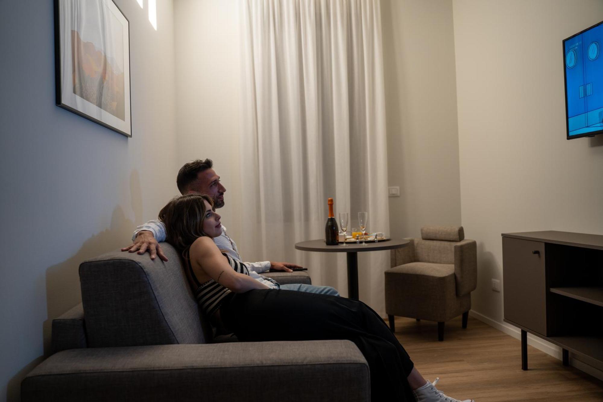 Palazzo Bellocchi - Suites & Apartments บรินดิซิ ห้อง รูปภาพ